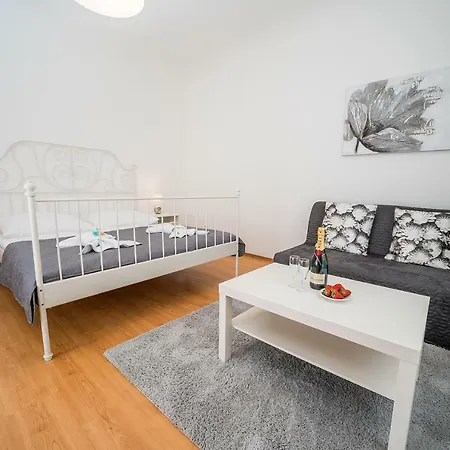 Apartment Pushkin *